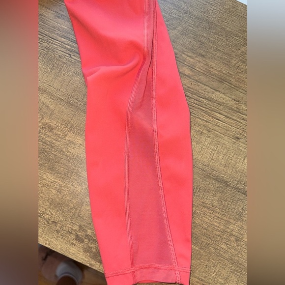 Lululemon Wunder Under 7/8 Leggings Coral Pink Size 6 - Picture 2 of 7